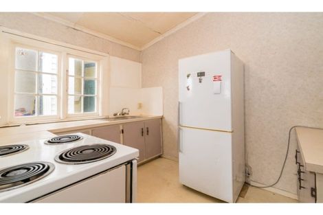 Photo of property in 395 South Road, Caversham, Dunedin, 9012