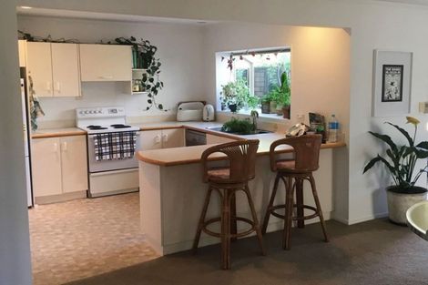 Photo of property in 237a Point Chevalier Road, Point Chevalier, Auckland, 1022