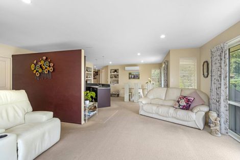 Photo of property in 22 Garforth Green, Halswell, Christchurch, 8025