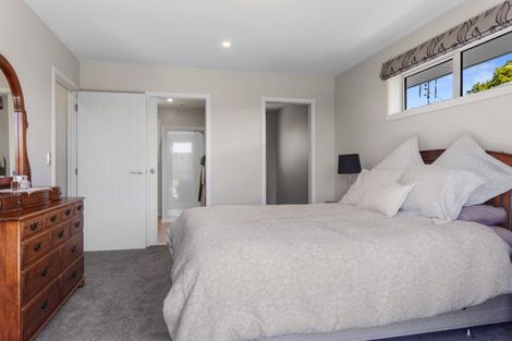 Photo of property in 1 Sequoia Way, Rangiora, 7400