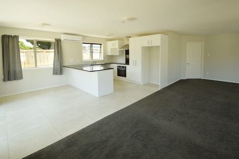 Photo of property in 169a Gray Avenue, Papatoetoe, Auckland, 2024