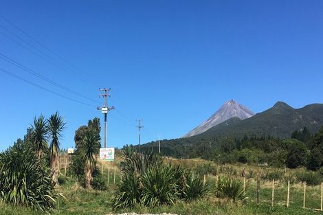 Photo of property in 1790 Mangorei Road, Mangorei, New Plymouth, 4371