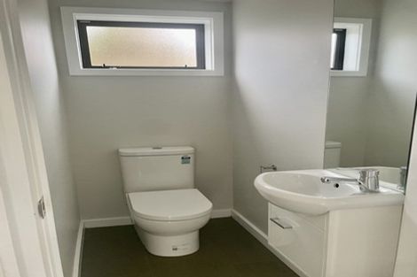 Photo of property in 2/60 Broderick Road, Johnsonville, Wellington, 6037