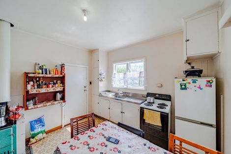Photo of property in 9 Barker Road, Marewa, Napier, 4110