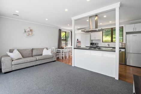 Photo of property in 32 John Street, Stokes Valley, Lower Hutt, 5019