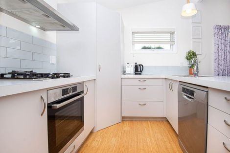 Photo of property in 4 Morning View, Titahi Bay, Porirua, 5022