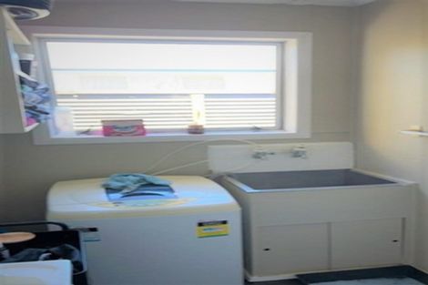 Photo of property in 12 Naumai Place, Spotswood, New Plymouth, 4310