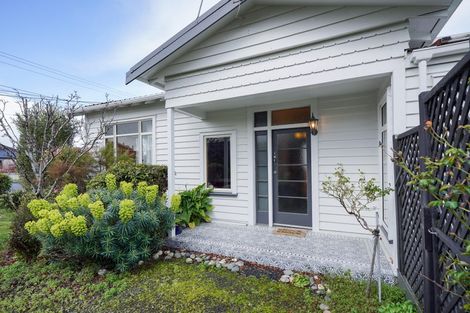 Photo of property in 102 Ross Street, Grasmere, Invercargill, 9810