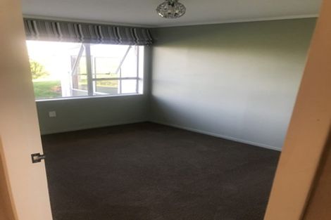 Photo of property in 975 Junction Road, Egmont Village, New Plymouth, 4371