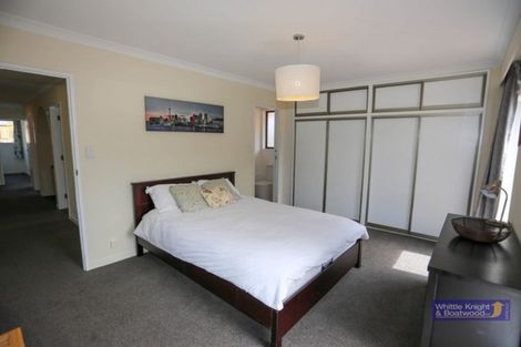 Photo of property in 6 Holmcroft Court, Cracroft, Christchurch, 8022