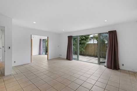 Photo of property in 96 Idris Road, Bryndwr, Christchurch, 8052