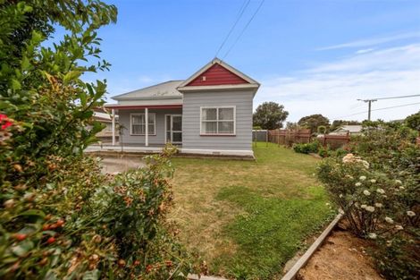 Photo of property in 2 Campbell Street, Hawera, 4610