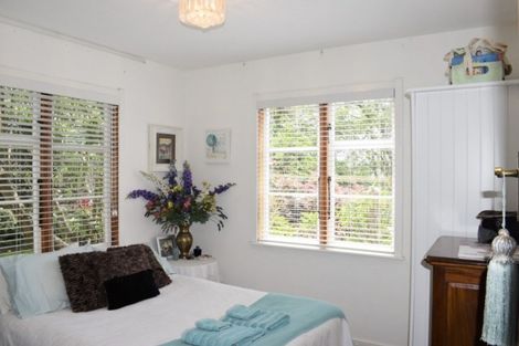 Photo of property in 19 Bell Street, Otaki, 5512