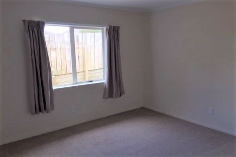 Photo of property in 2/552 Richardson Road, Mount Roskill, Auckland, 1041