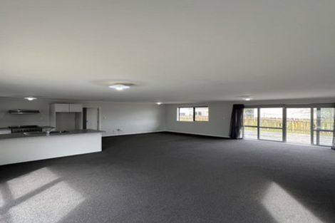 Photo of property in 7b Newland Grove, Henderson, Auckland, 0610