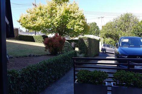 Photo of property in 12 Meadowvale Avenue, Forrest Hill, Auckland, 0620