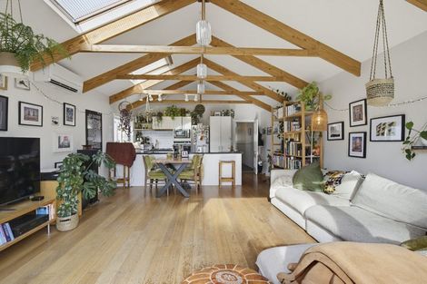 Photo of property in 39 Normanby Street, Newtown, Wellington, 6021