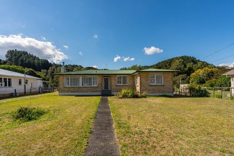 Photo of property in 64 Taupo Road, Taumarunui, 3920