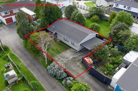 Photo of property in 2/26 Estuary Road, Weymouth, Auckland, 2103