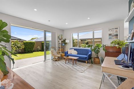 Photo of property in 24 Bamber Crescent, Halswell, Christchurch, 8025