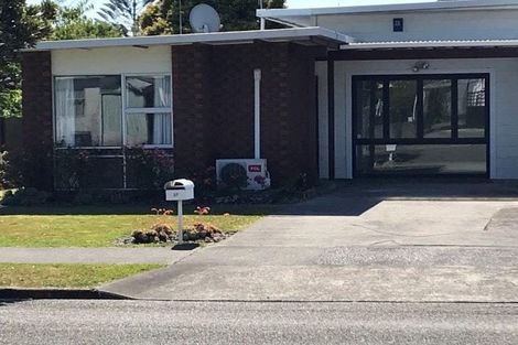 Photo of property in 37 Mcgregor Street, Milson, Palmerston North, 4414