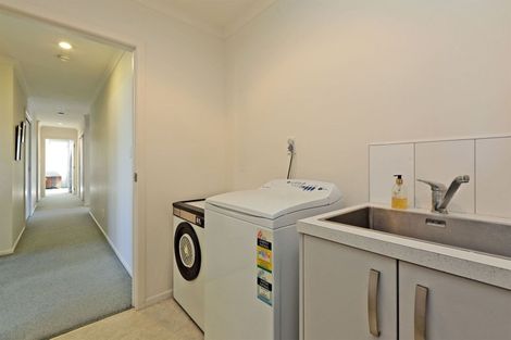 Photo of property in 85a Napier Road, Havelock North, 4130