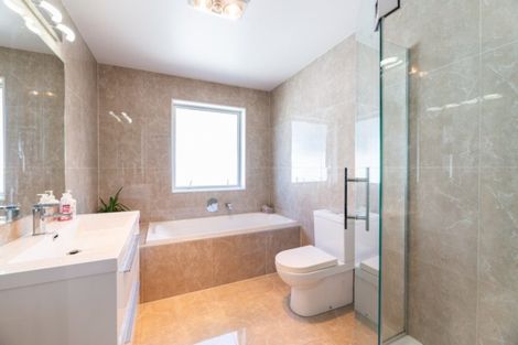 Photo of property in 52 Timberland Drive, Silverdale, 0932