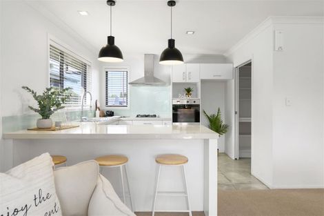 Photo of property in 5 Grenache Place, Rototuna, Hamilton, 3210