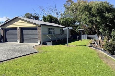 Photo of property in 2 Jamieson Road, Karoro, Greymouth, 7805