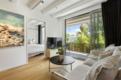 Photo of property in 14/73 Princes Street, Northcote Point, Auckland, 0627