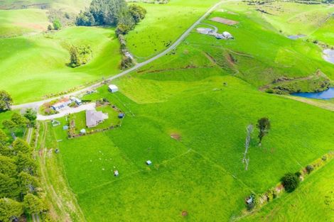 Photo of property in 617a Kaipikari Road, Urenui, 4375