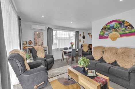 Photo of property in 2/22 Mathesons Road, Phillipstown, Christchurch, 8011