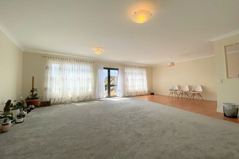 Photo of property in 46 Earnslaw Crescent, Clover Park, Auckland, 2019