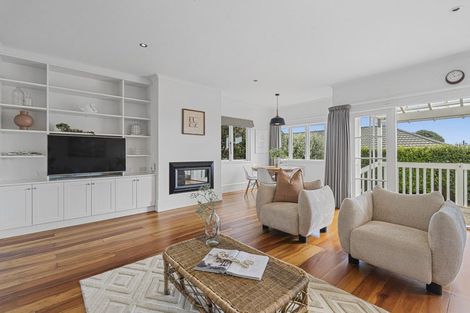 Photo of property in 87 Pendarves Street, New Plymouth, 4310