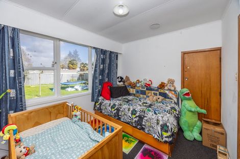 Photo of property in 75 Avalon Drive, Nawton, Hamilton, 3200