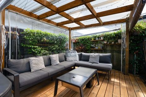 Photo of property in 1 Loftus Place, Flagstaff, Hamilton, 3210