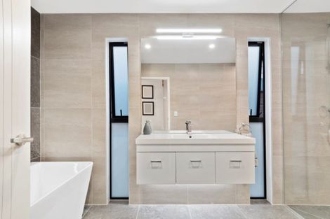 Photo of property in 33 Coast Boulevard, Papamoa Beach, Papamoa, 3118