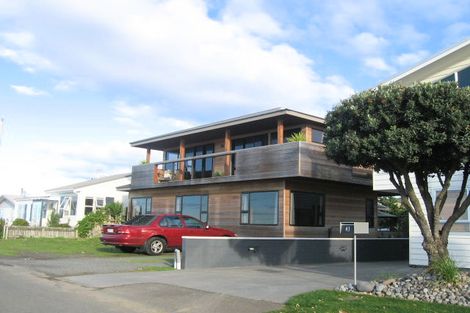Photo of property in 40 Le Quesne Road, Bay View, Napier, 4104