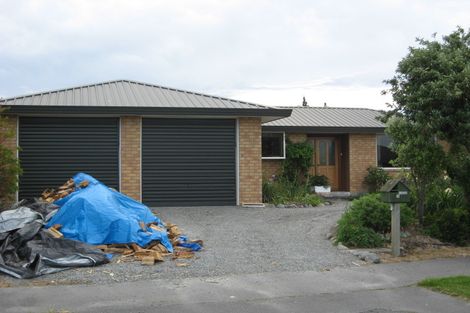 Photo of property in 14 Clifford Place, Amberley, 7410