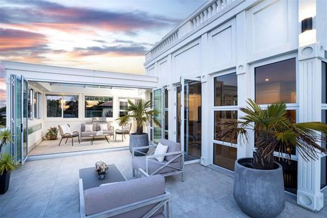 Photo of property in 37 Overdale Drive, Cashmere, Christchurch, 8022