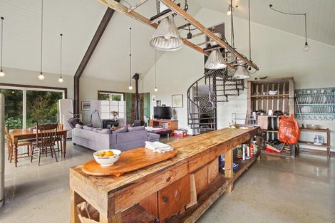 Photo of property in 42 Boyd Road, Clarks Beach, Pukekohe, 2679