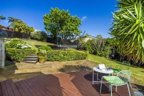 Photo of property in 10 Bellbird Rise, Murrays Bay, Auckland, 0630