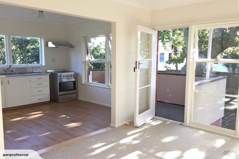 Photo of property in 1/2 Sydney Street, Hauraki, Auckland, 0622