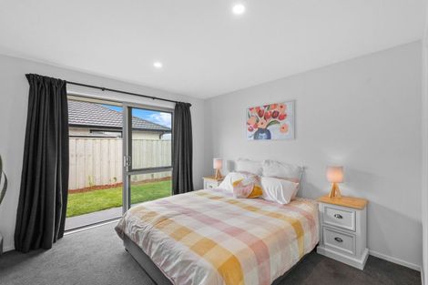 Photo of property in 16 Croydon Street, Woodend, 7610