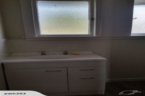 Photo of property in 8 Harewood Road, Oxford, 7430