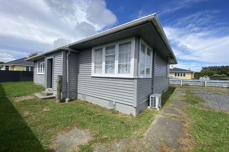 Photo of property in 4 Huntly Street, Foxton, 4814