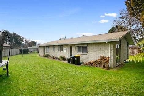 Photo of property in 3 Dickens Place, Leamington, Cambridge, 3432