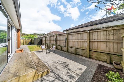 Photo of property in 9b Fitzherbert Road, Wainuiomata, Lower Hutt, 5014