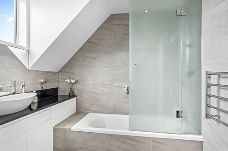 Photo of property in 48 Cox Street, Merivale, Christchurch, 8014