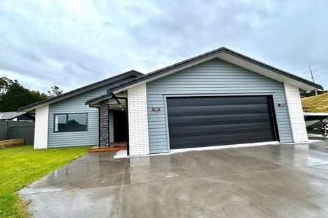 Photo of property in 52 Baxendale Drive, Matipo Heights, Rotorua, 3015